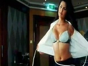 Katrina Kaif Xxx porn videos at Xecce.com