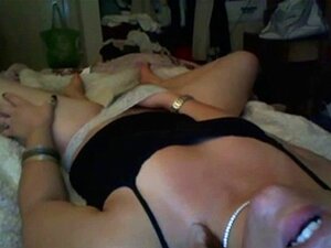 Warning Cutie girl masturbating in home