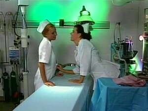 Tre Lesbiska Sjuksköterskorna Porr Filmer - Tre Lesbiska Sjuksköterskorna Sex