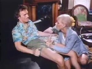 Retro-Cfnm. Retro-Cfnm