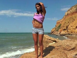 Bitchinbubba Rocky porn videos at Xecce.com