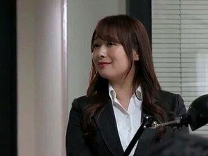 秘書がオフィスで毎日ボスに犯される PFES-006 白石まりな mov18.cc