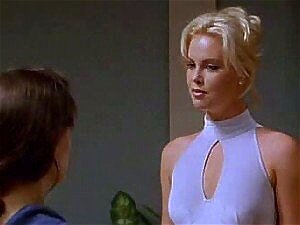 Sexy Charlize Theron porn videos at Xecce.com