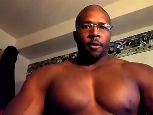 Bodybuilders Gay porn videos at Xecce.com