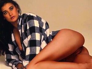 Demi Moore Boobs porn videos at Xecce.com