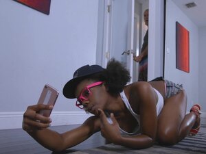 Haylee Le - Filmy Porno @ PornoKrol.com