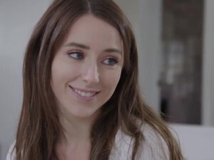 Naked Junior - Filmy Porno @ PornoKrol.com